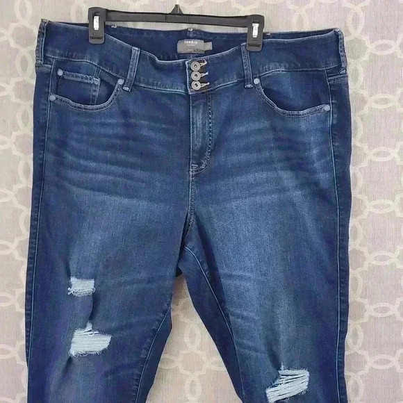 Torrid Supper Soft Distressed Jegging Stretched Women's 24T - Picture 4 of 9